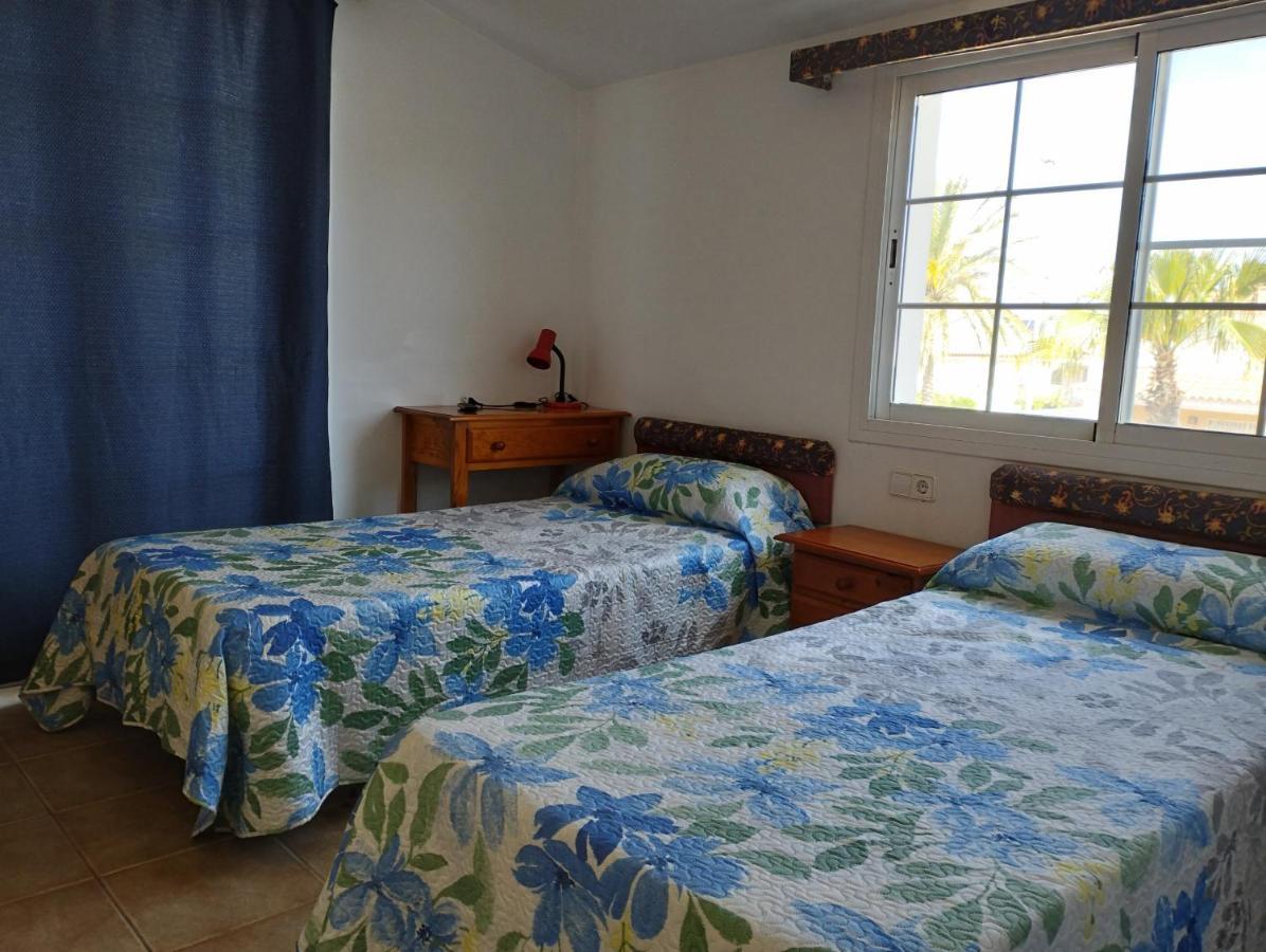 Hostal Restaurant Paca Riumar Dış mekan fotoğraf