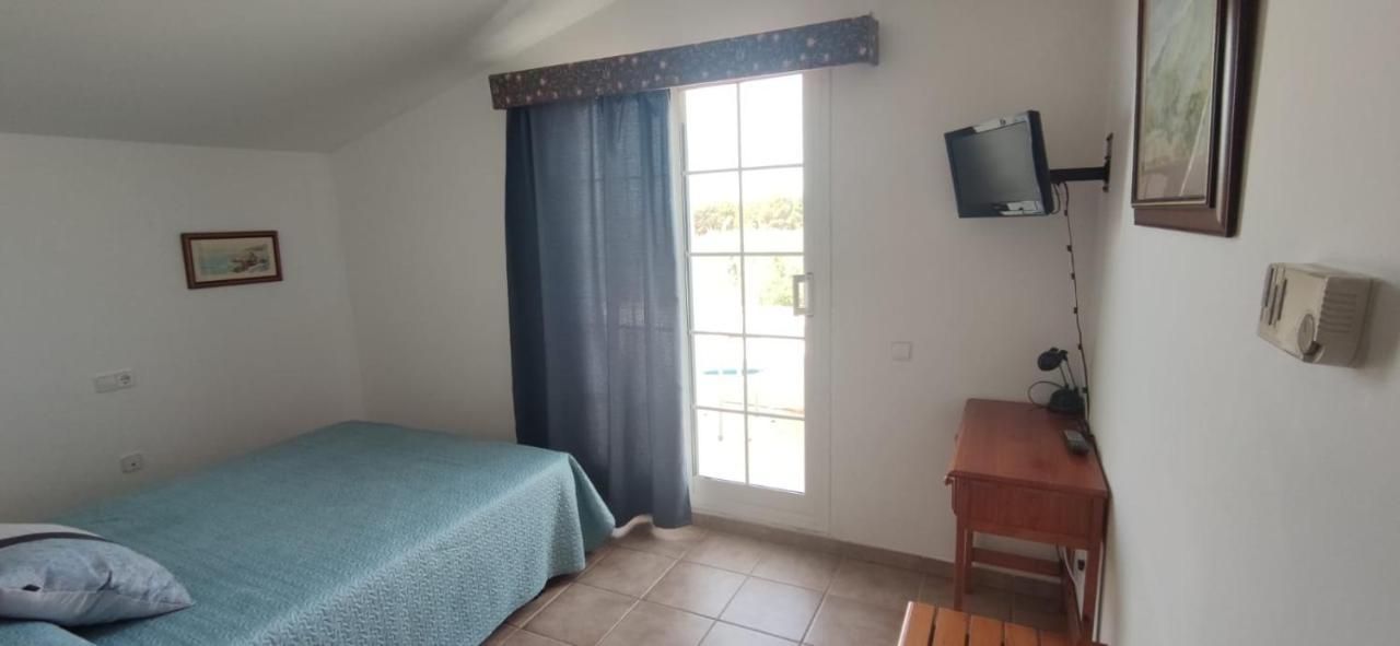 Hostal Restaurant Paca Riumar Dış mekan fotoğraf